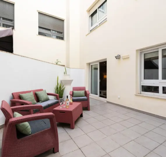 Sale of middle floor apartment in Málaga