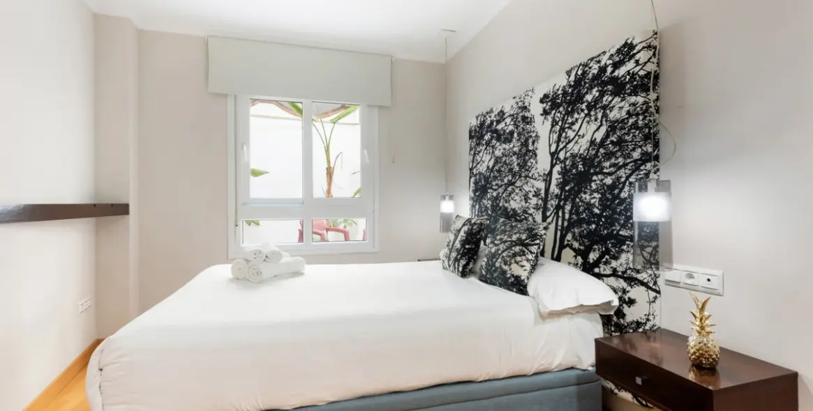 Sale of middle floor apartment in Málaga 13