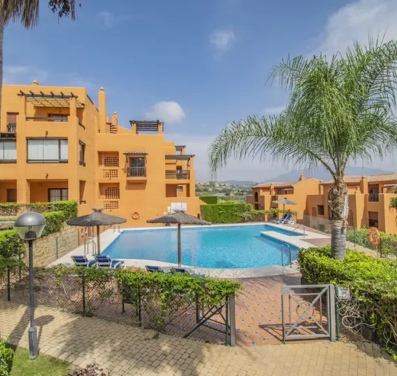 Sale of ground floor apartment in Atalaya