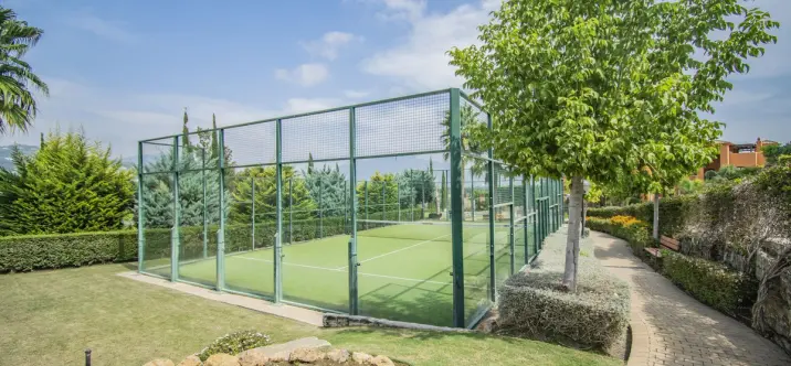 Sale of ground floor apartment in Atalaya 4