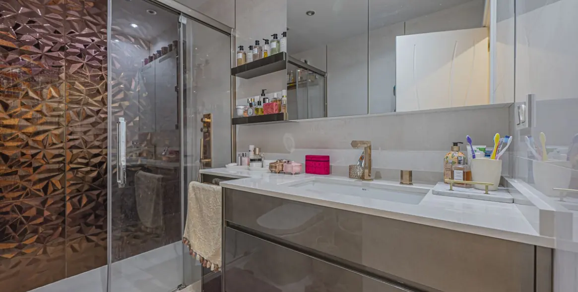 Продажа апартаментов на первом этаже в Atalaya 12