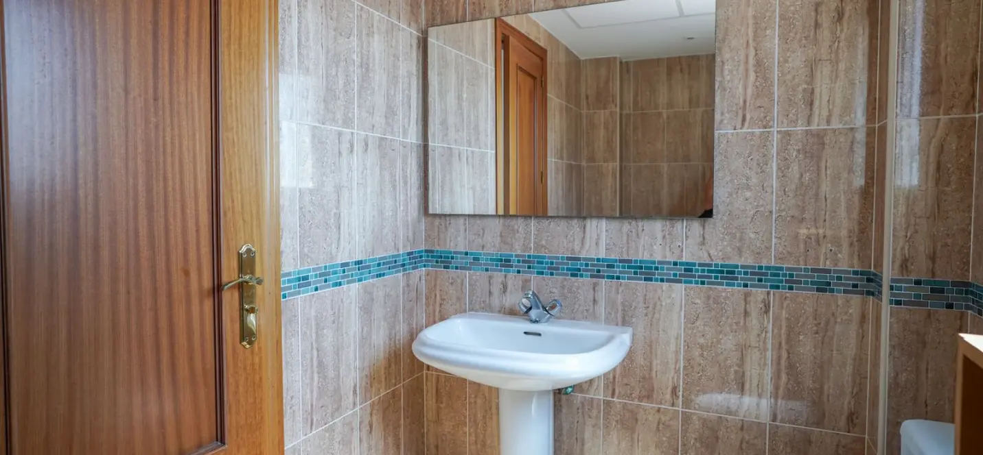 Venta de ático dúplex en Estepona 4