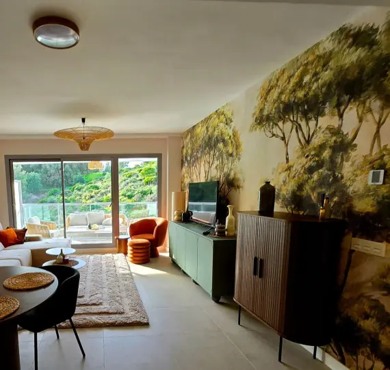 Продажа апартаментов на среднем этаже в Mijas Costa