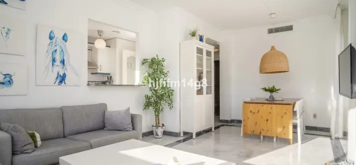 Продажа апартаментов на среднем этаже в Nueva Andalucía 4