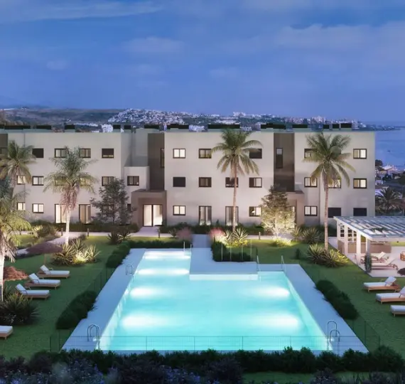 Middle floor apartment R4955293