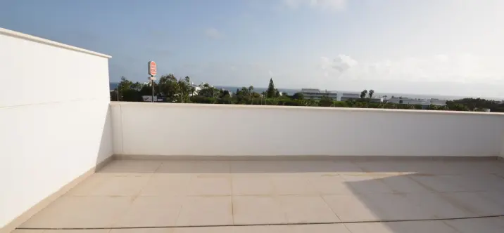 Middle floor apartment R4955293 3