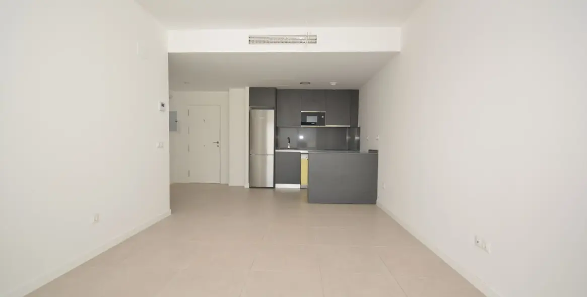 Продажа апартаментов на среднем этаже в Estepona 11