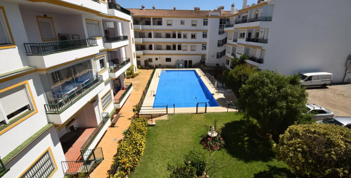 Продажа апартаментов на среднем этаже в La Cala de Mijas 3