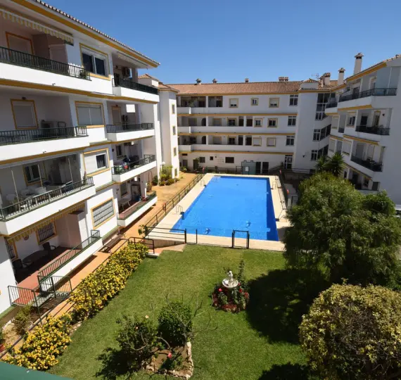 Продажа апартаментов на среднем этаже в La Cala de Mijas