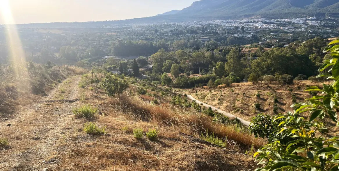 Продажа  жилого участка в Alhaurín el Grande 14