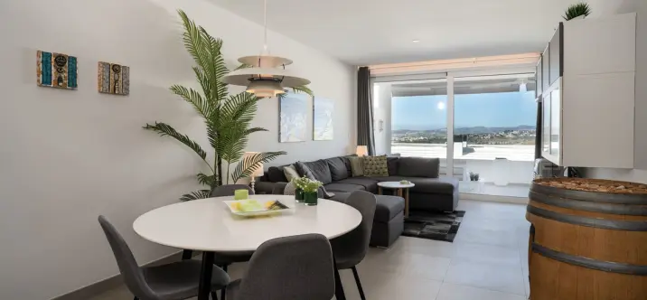 Продажа апартаментов на среднем этаже в Torreblanca 2