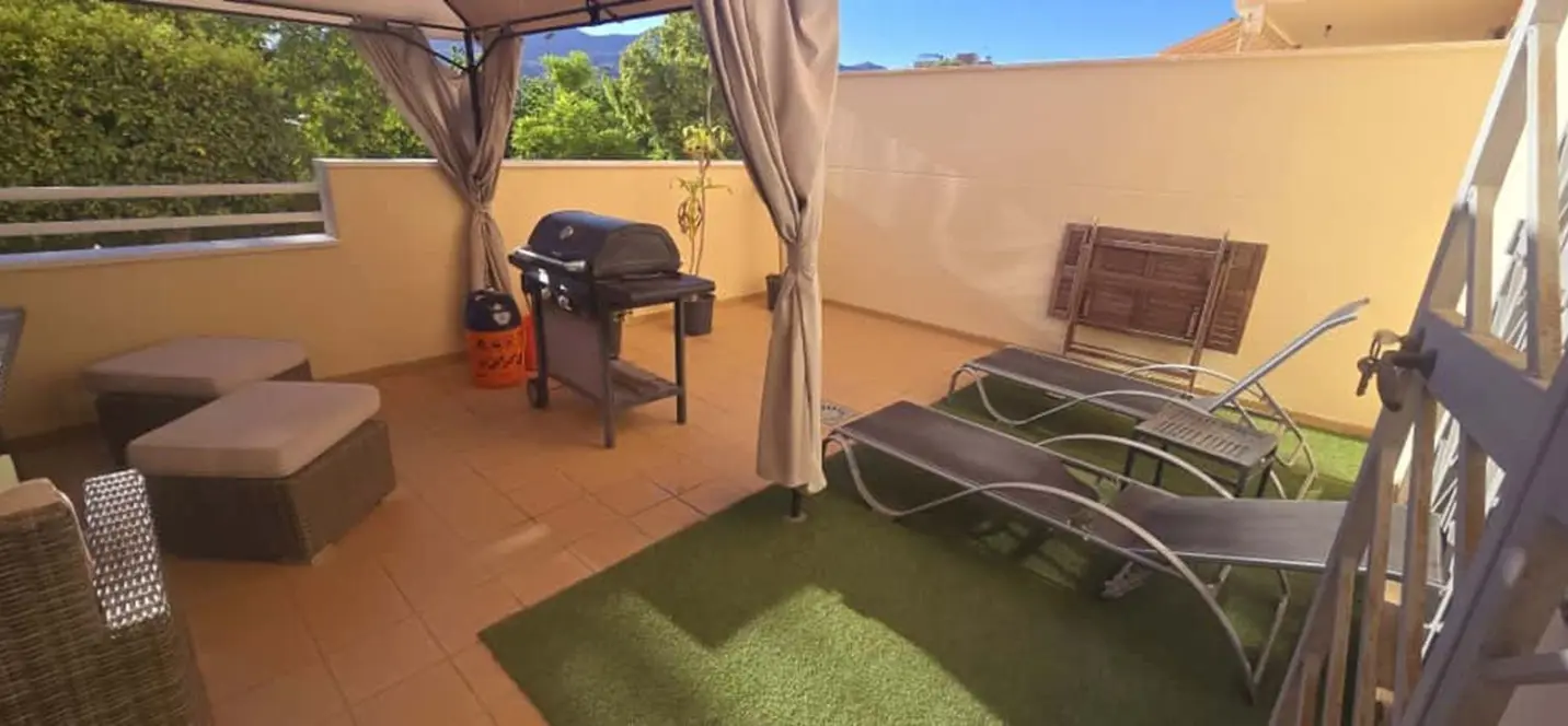 Sale of ground floor apartment in Ciudad Jardín 3