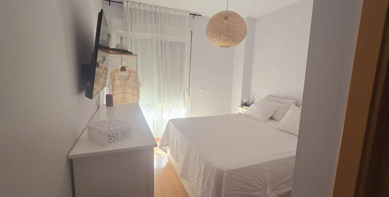 Sale of ground floor apartment in Ciudad Jardín 11