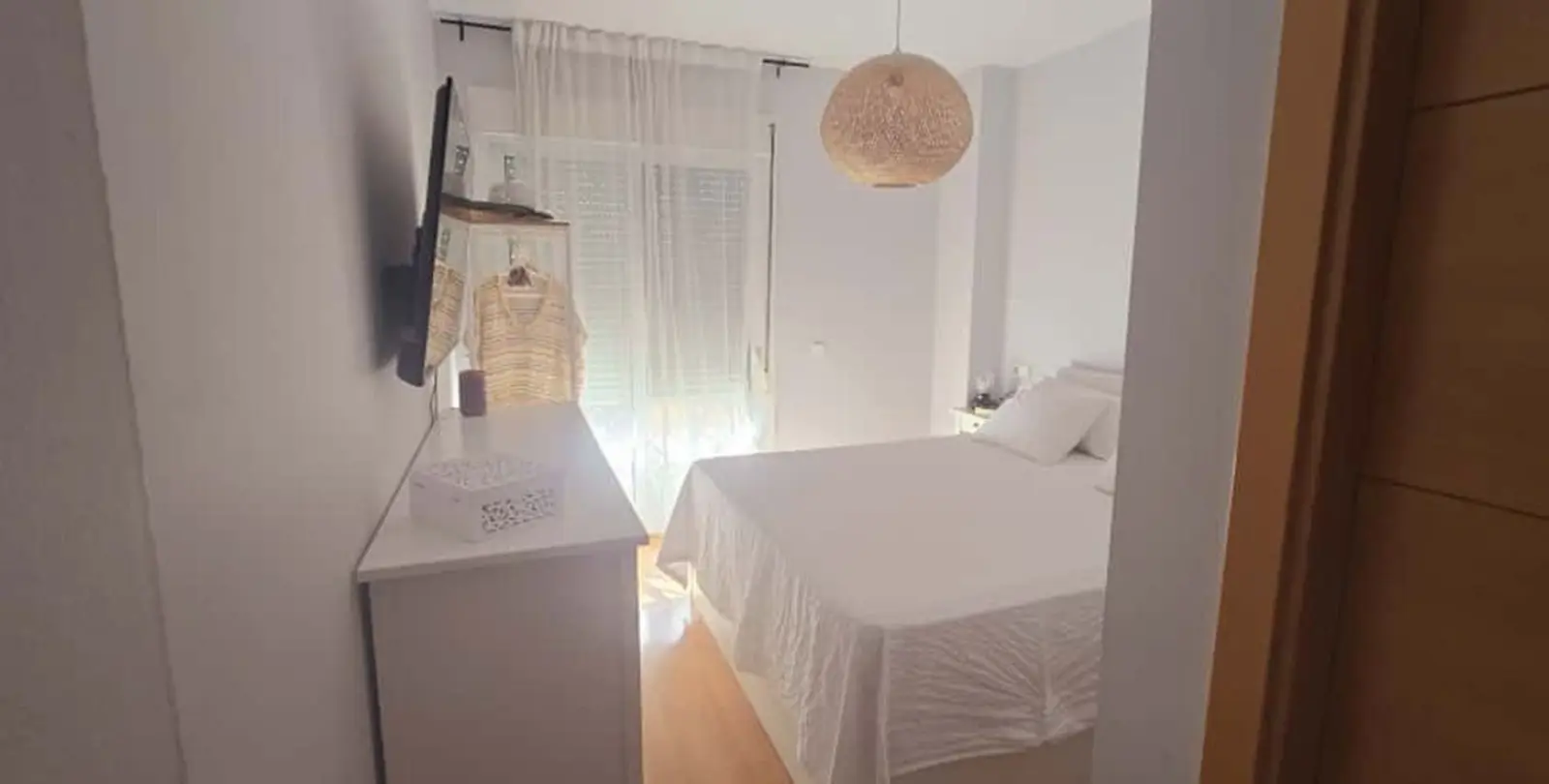 Sale of ground floor apartment in Ciudad Jardín 19