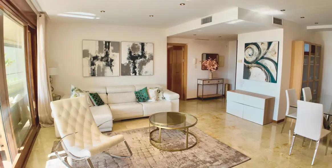 Sale of ground floor apartment in Marbella 3