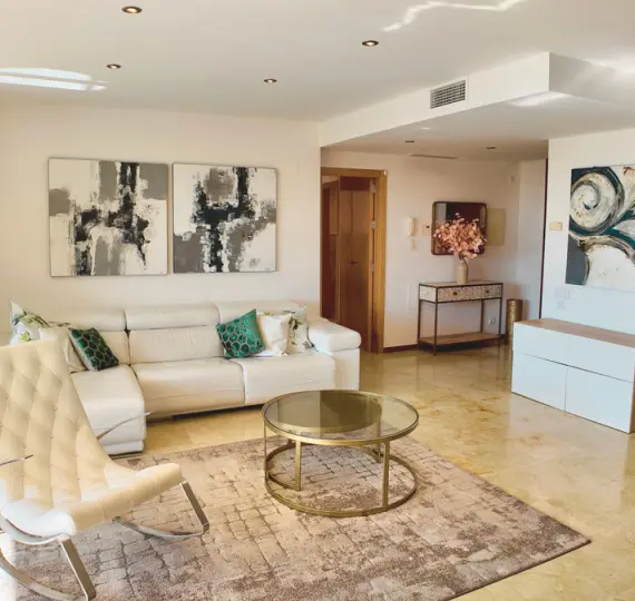 Sale of ground floor apartment in Marbella