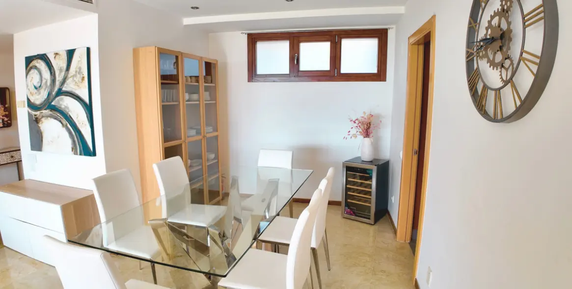 Sale of ground floor apartment in Marbella 6