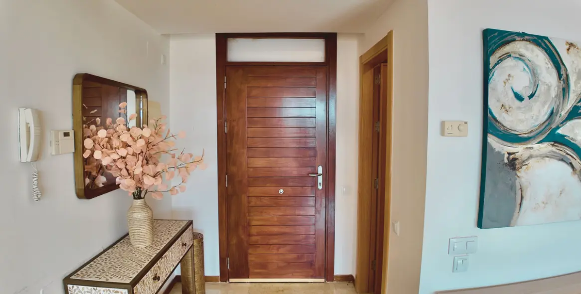 Sale of ground floor apartment in Marbella 8