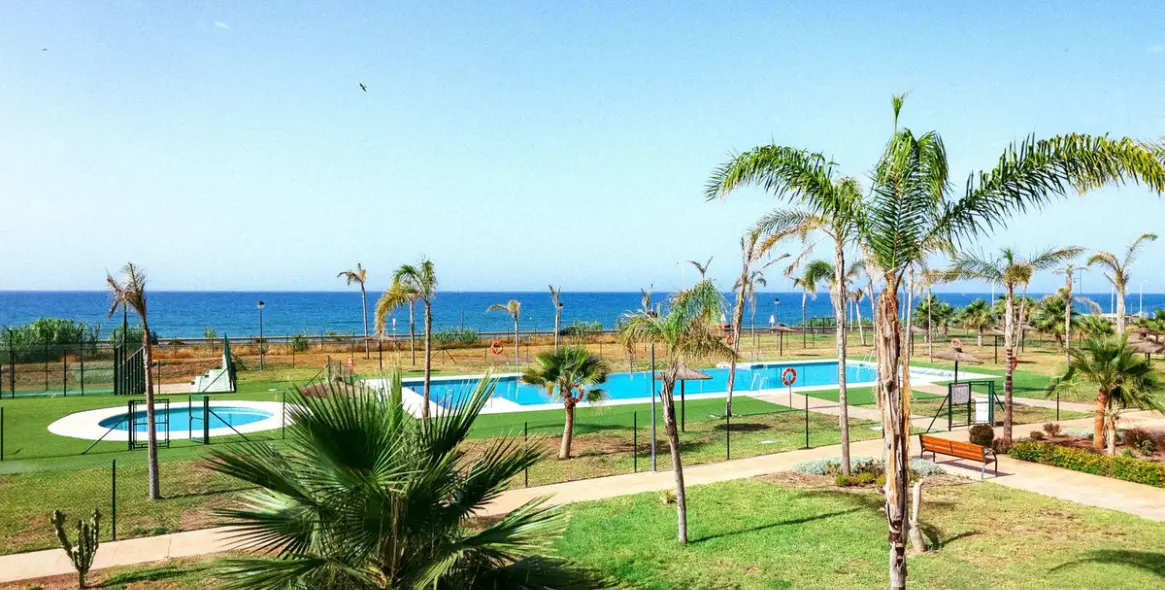 Sale of middle floor apartment in Vélez-Málaga 3