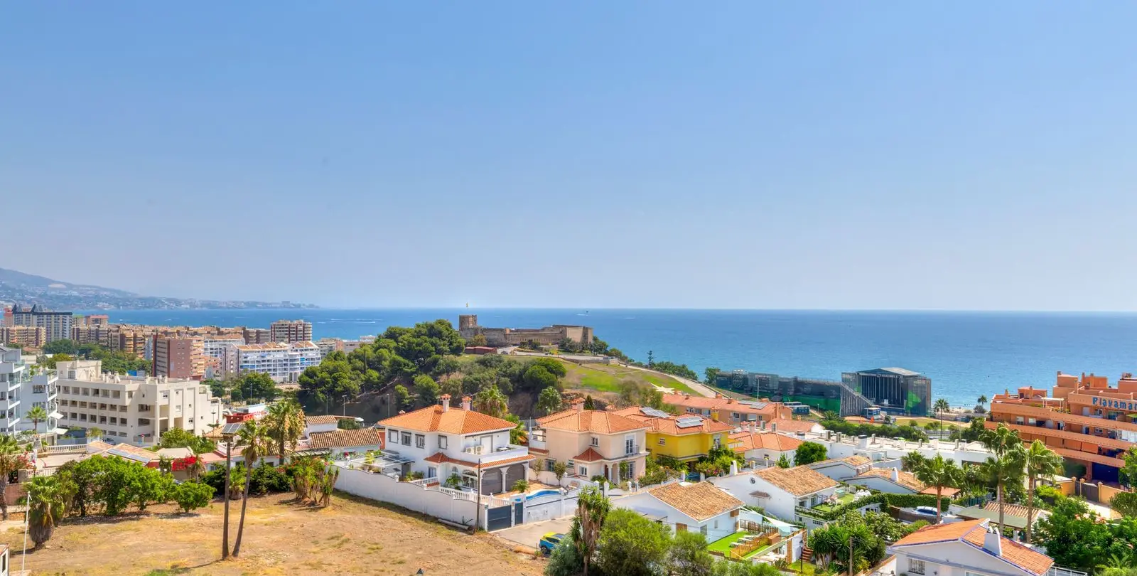 Sale of penthouse in Fuengirola 2