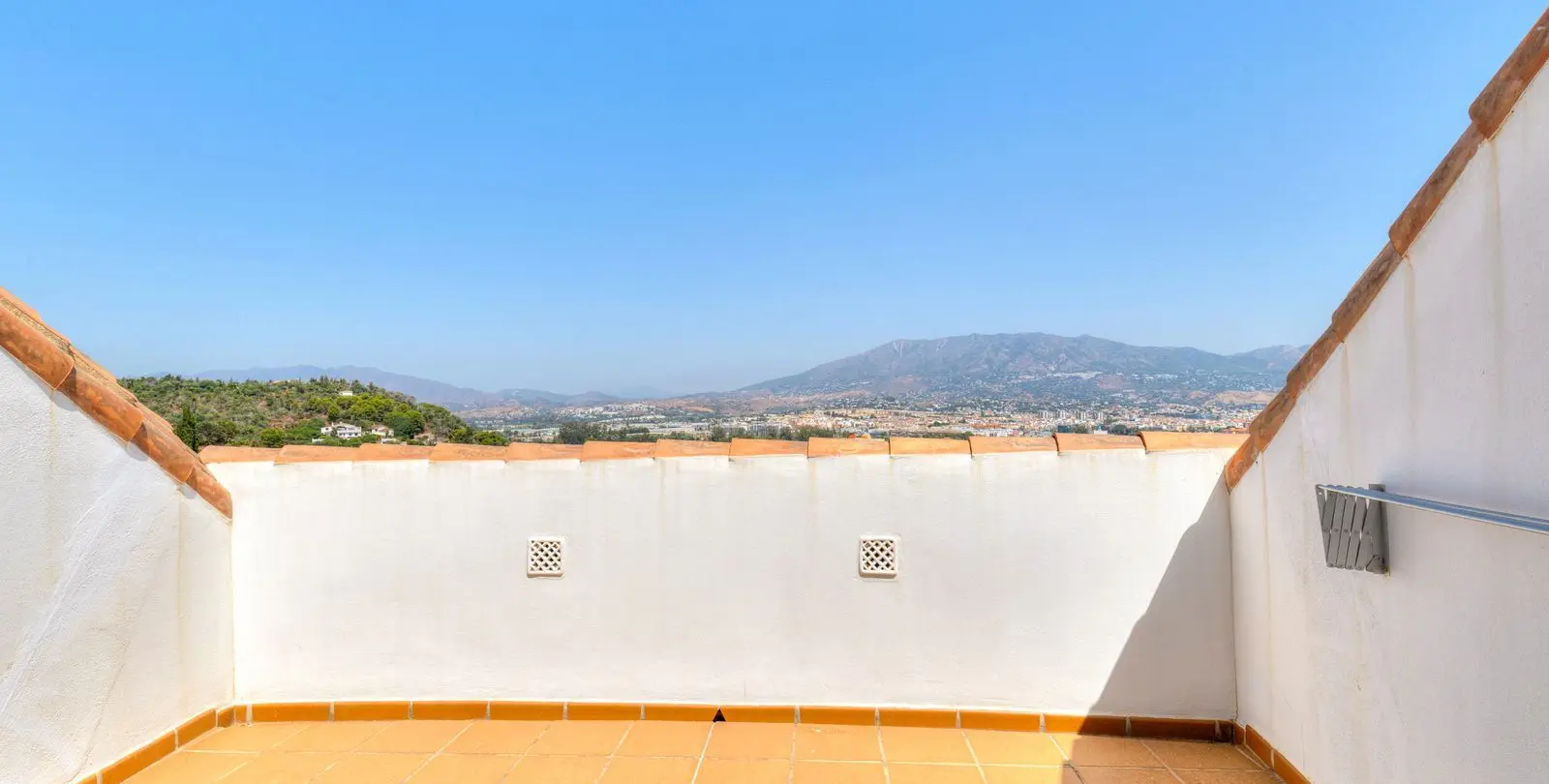 Sale of penthouse in Fuengirola 5