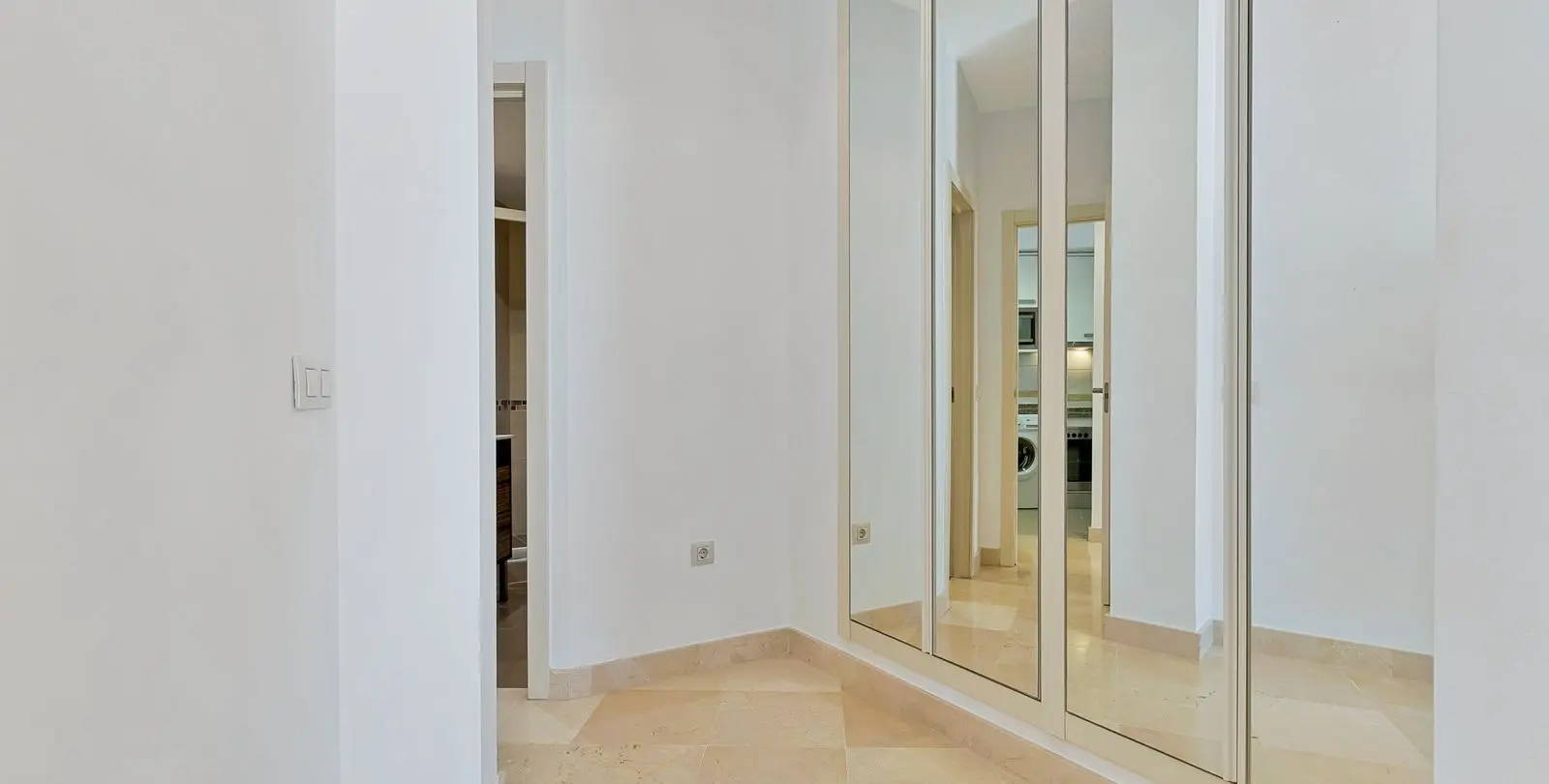 Sale of penthouse in Fuengirola 17