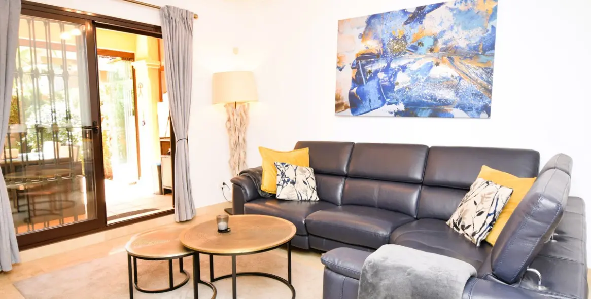 Sale of ground floor apartment in La Cala de Mijas 3