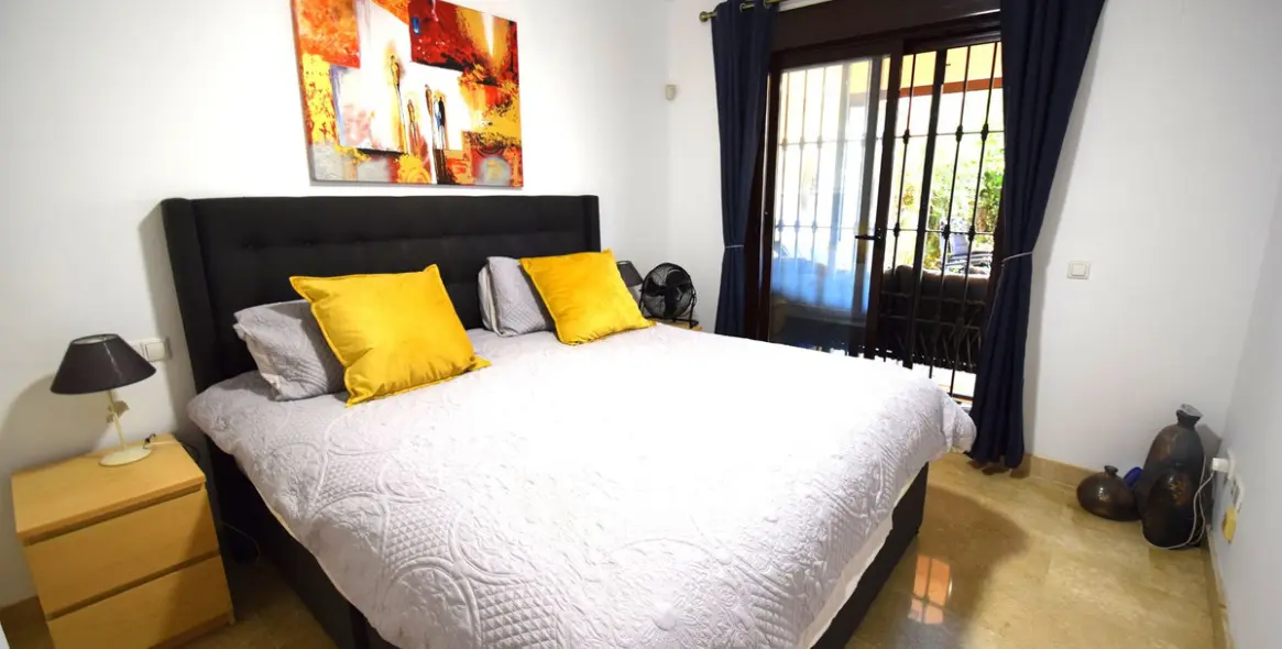 Sale of ground floor apartment in La Cala de Mijas 8