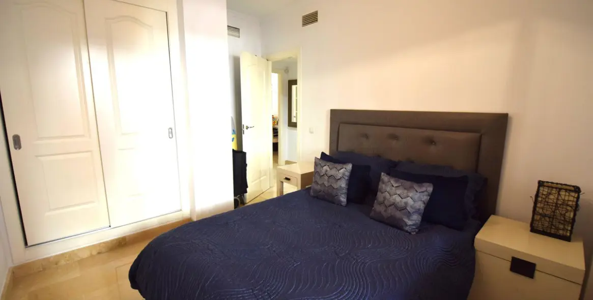 Sale of ground floor apartment in La Cala de Mijas 12