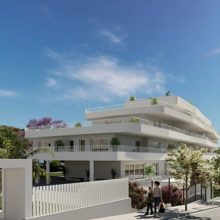 Sale of ground floor apartment in Fuengirola