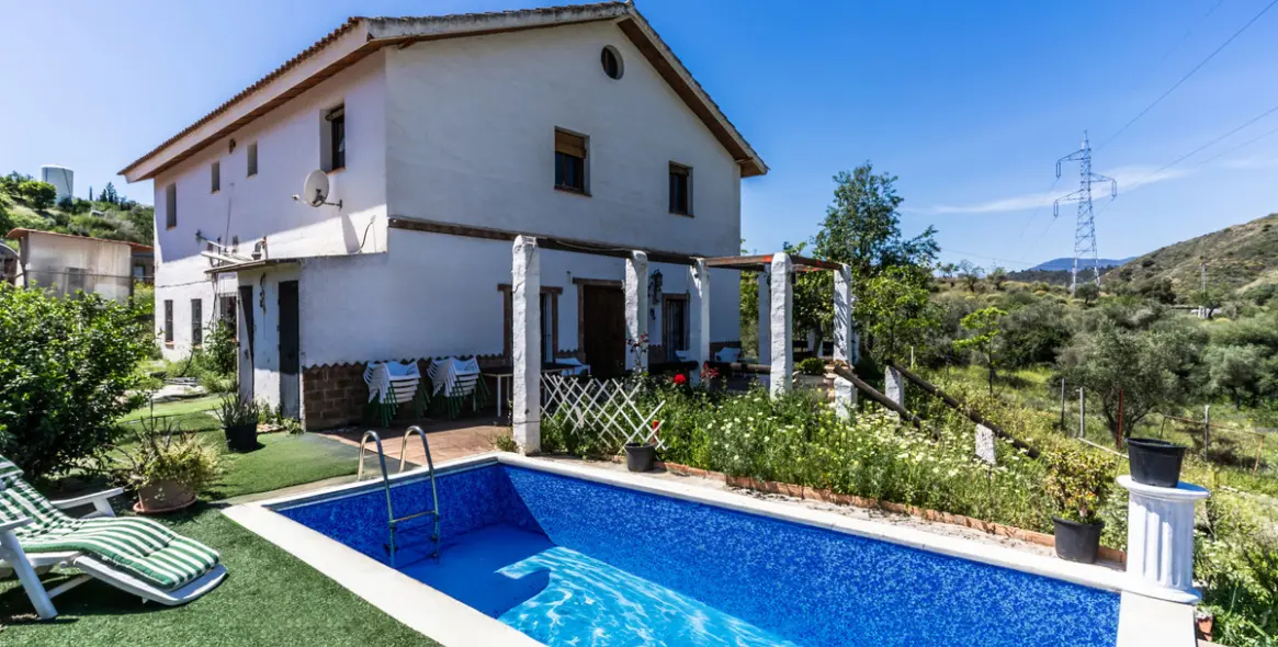 Sale of finca - cortijo in Monda 1