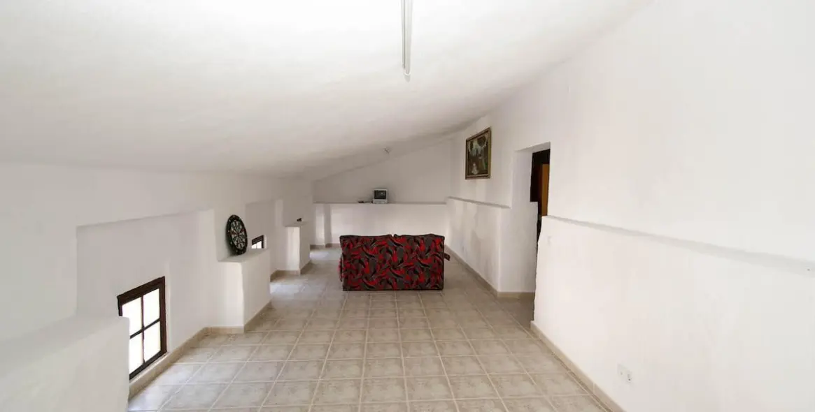 Продажа таунхауса в Guaro 10