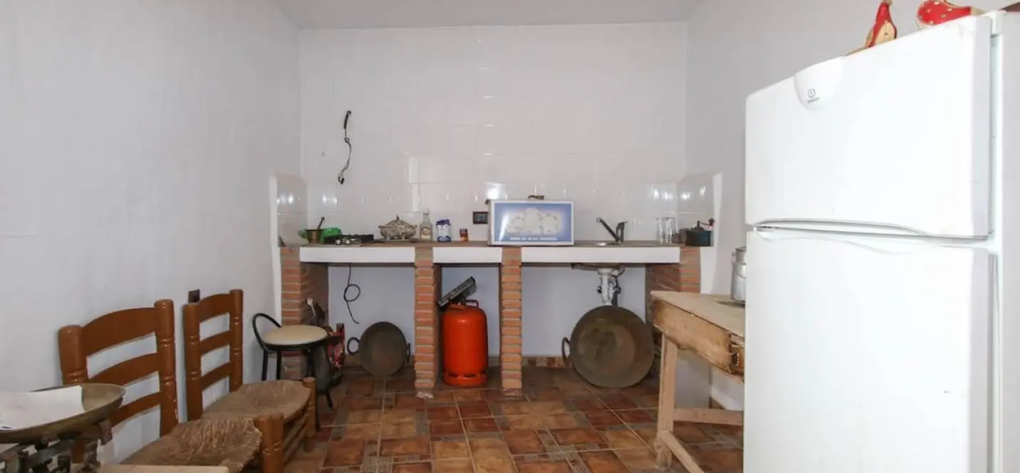 Sale of townhouse in Guaro 2