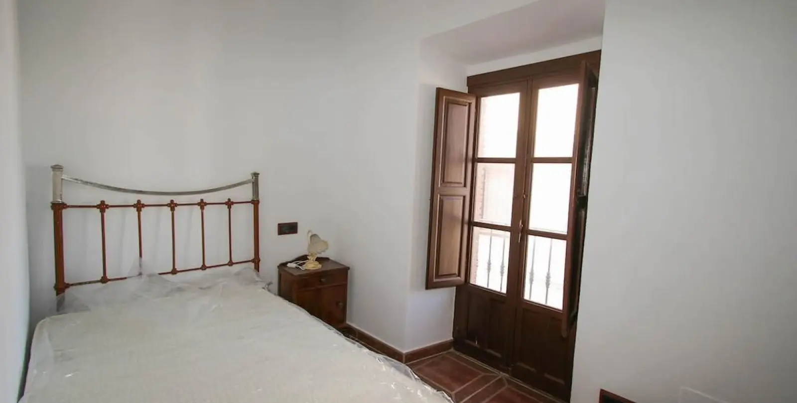 Sale of townhouse in Guaro 14