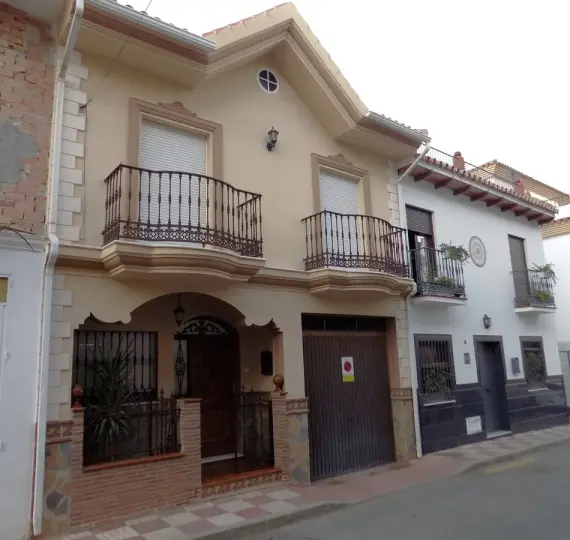 Продажа таунхауса в Alhaurín el Grande