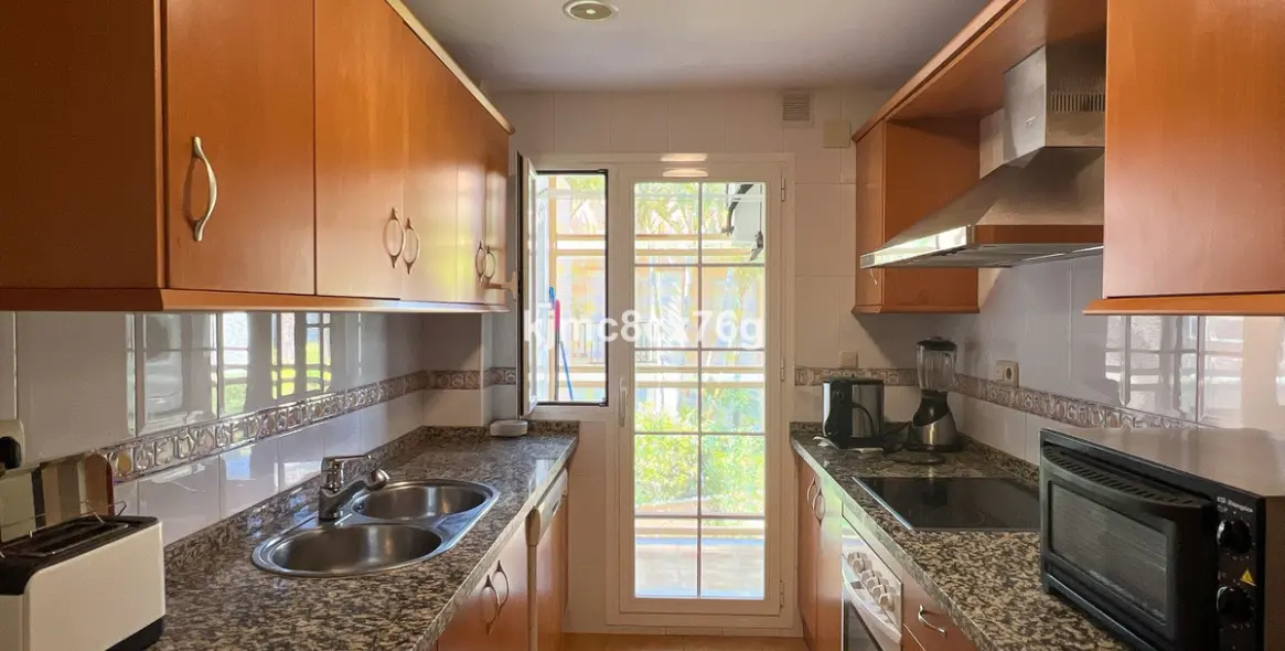 Продажа апартаментов на среднем этаже в Marbella 5