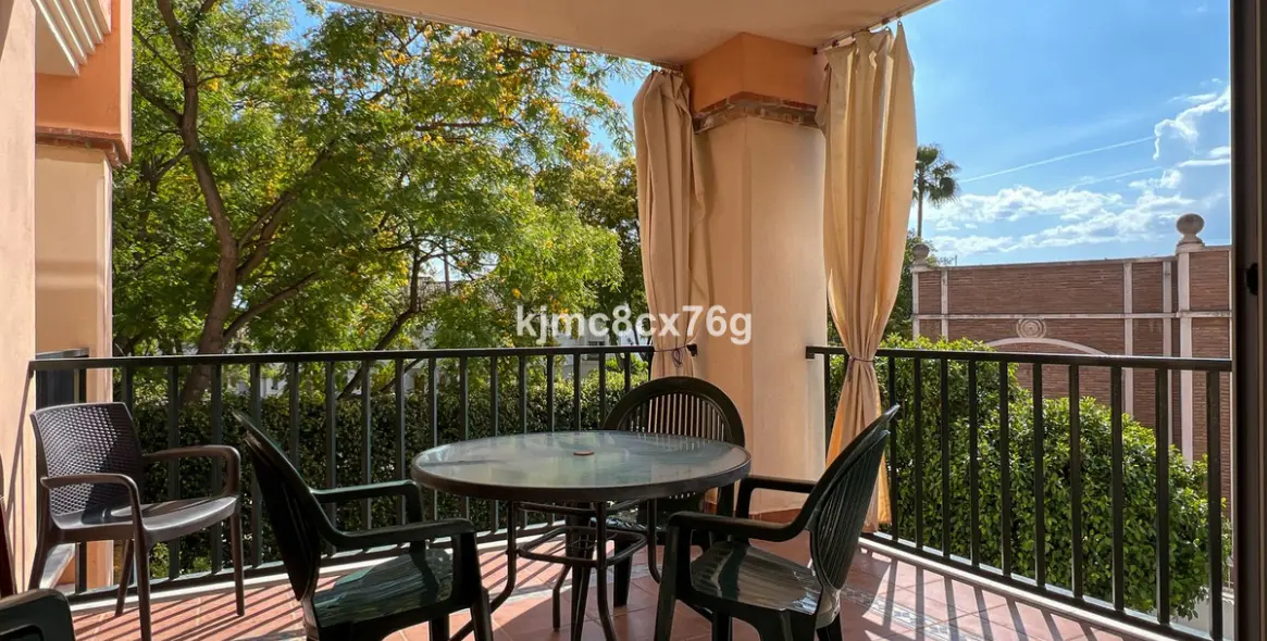 Продажа апартаментов на среднем этаже в Marbella 15