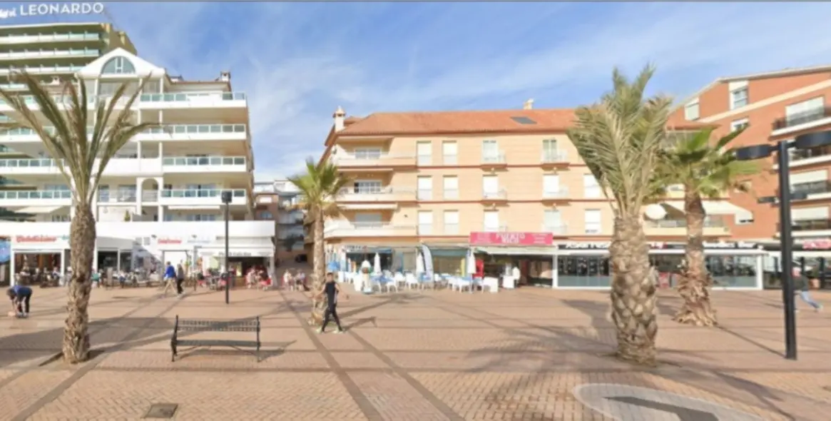 Продажа апартаментов на среднем этаже в Fuengirola 1