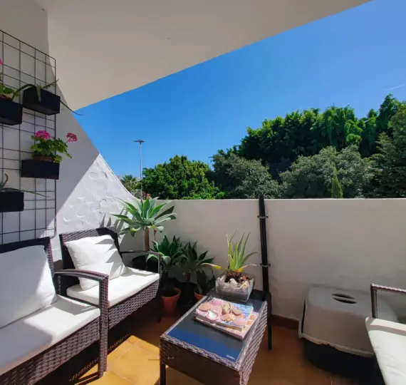 Sale of duplex in Estepona