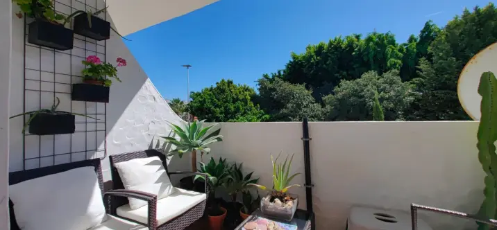 Sale of duplex in Estepona 0