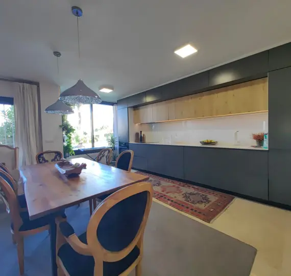 Sale of duplex in Estepona