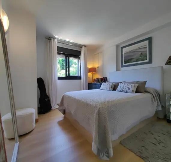 Sale of duplex in Estepona