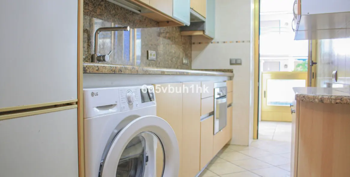 Продажа апартаментов на среднем этаже в Marbella 13