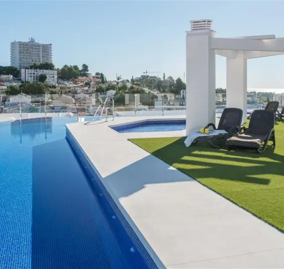 Продажа апартаментов на среднем этаже в La Campana