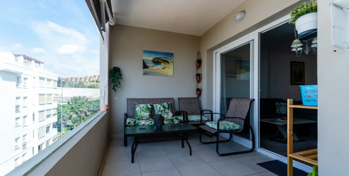 Продажа апартаментов на среднем этаже в La Campana 10