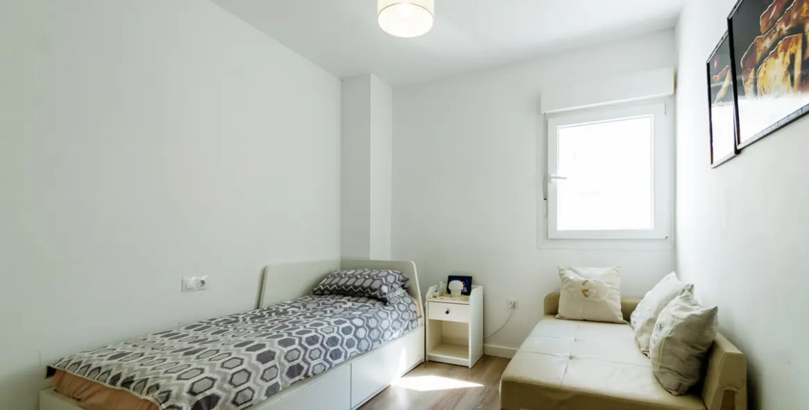 Продажа апартаментов на среднем этаже в La Campana 19