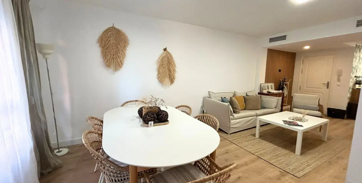 Продажа апартаментов на среднем этаже в Los Boliches 3