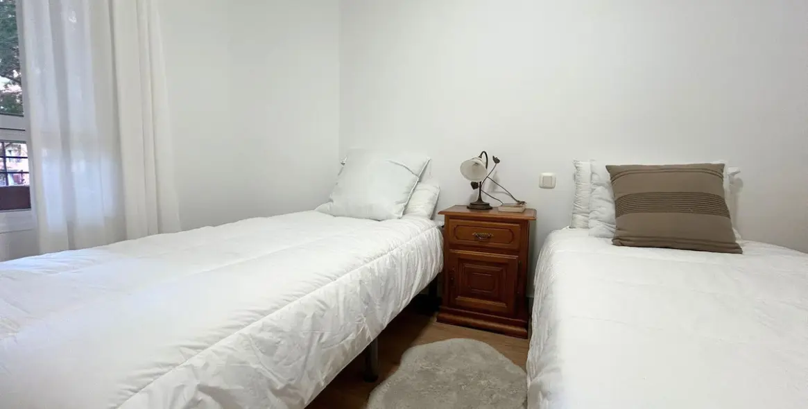 Продажа апартаментов на среднем этаже в Los Boliches 13