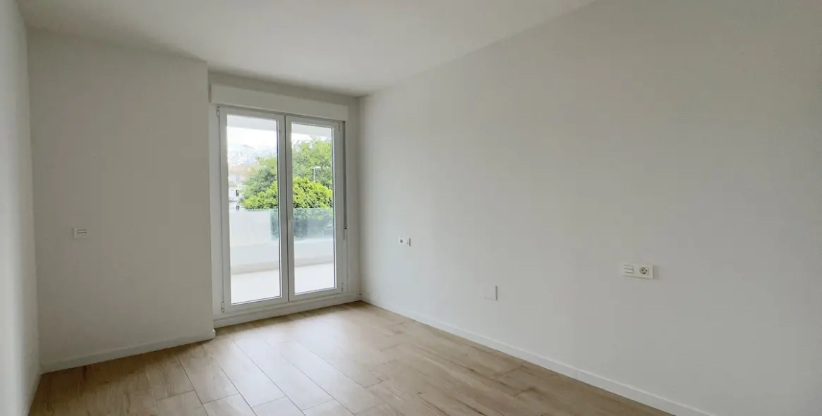 Продажа апартаментов на среднем этаже в Nueva Andalucía 13