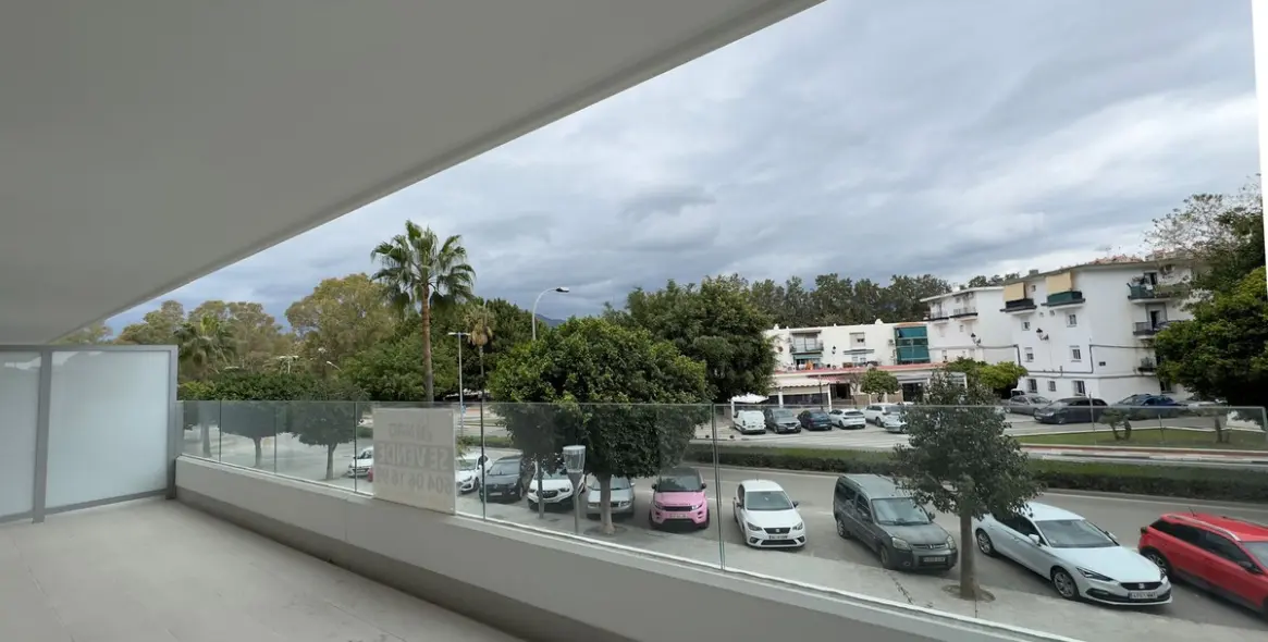 Продажа апартаментов на среднем этаже в Nueva Andalucía 20